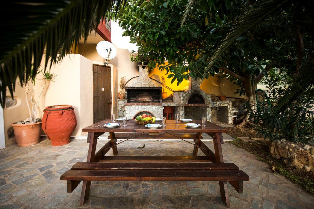 Pericles Beach Villa Kissamos Bagian luar foto