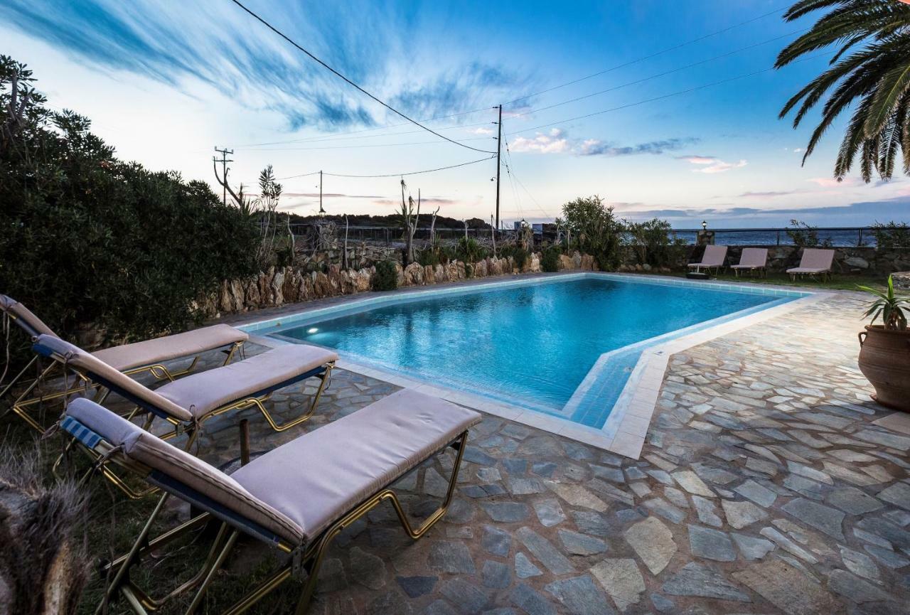 Pericles Beach Villa Kissamos Bagian luar foto