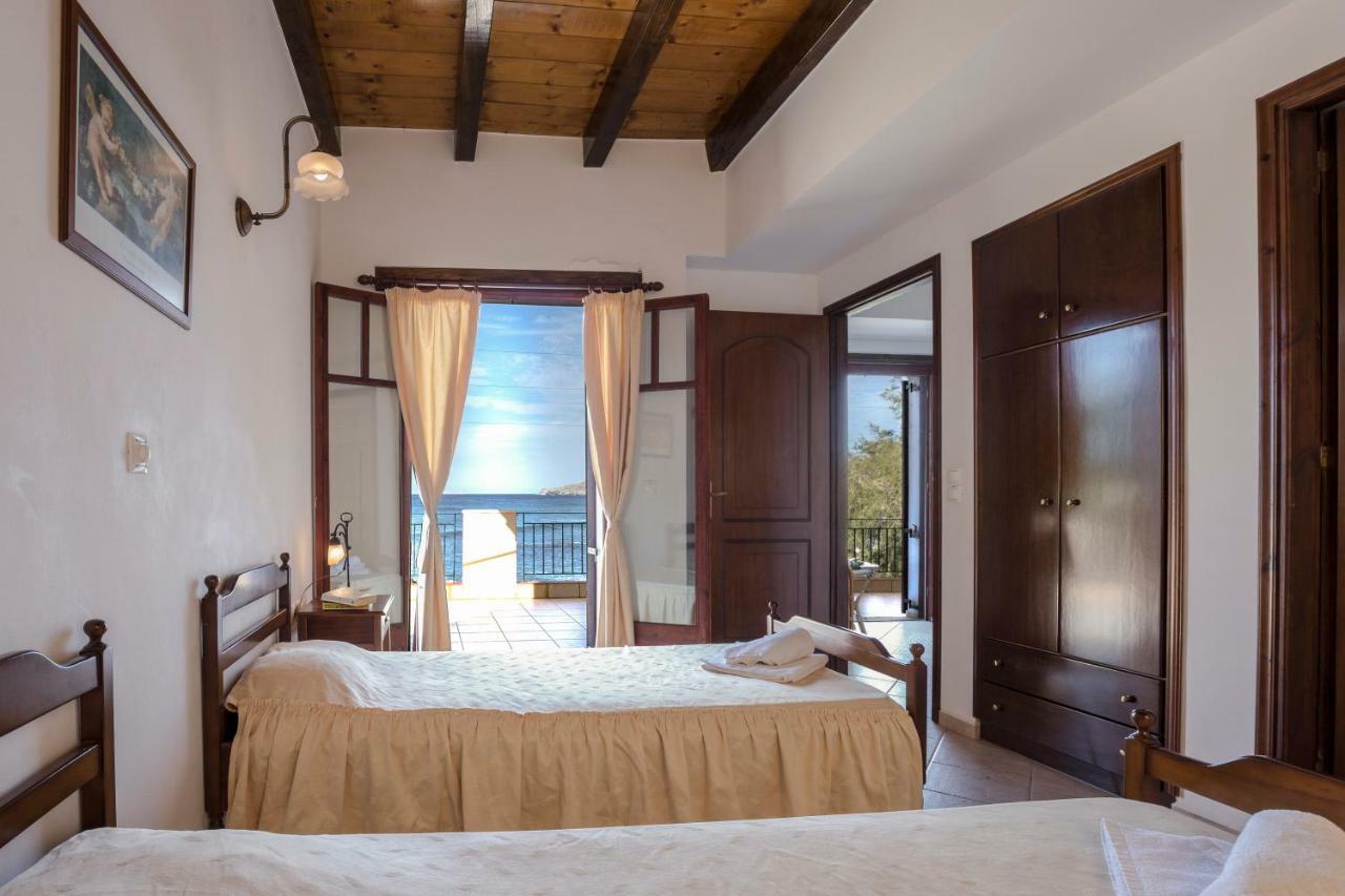 Pericles Beach Villa Kissamos Bagian luar foto
